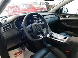 ئێم جی RX5